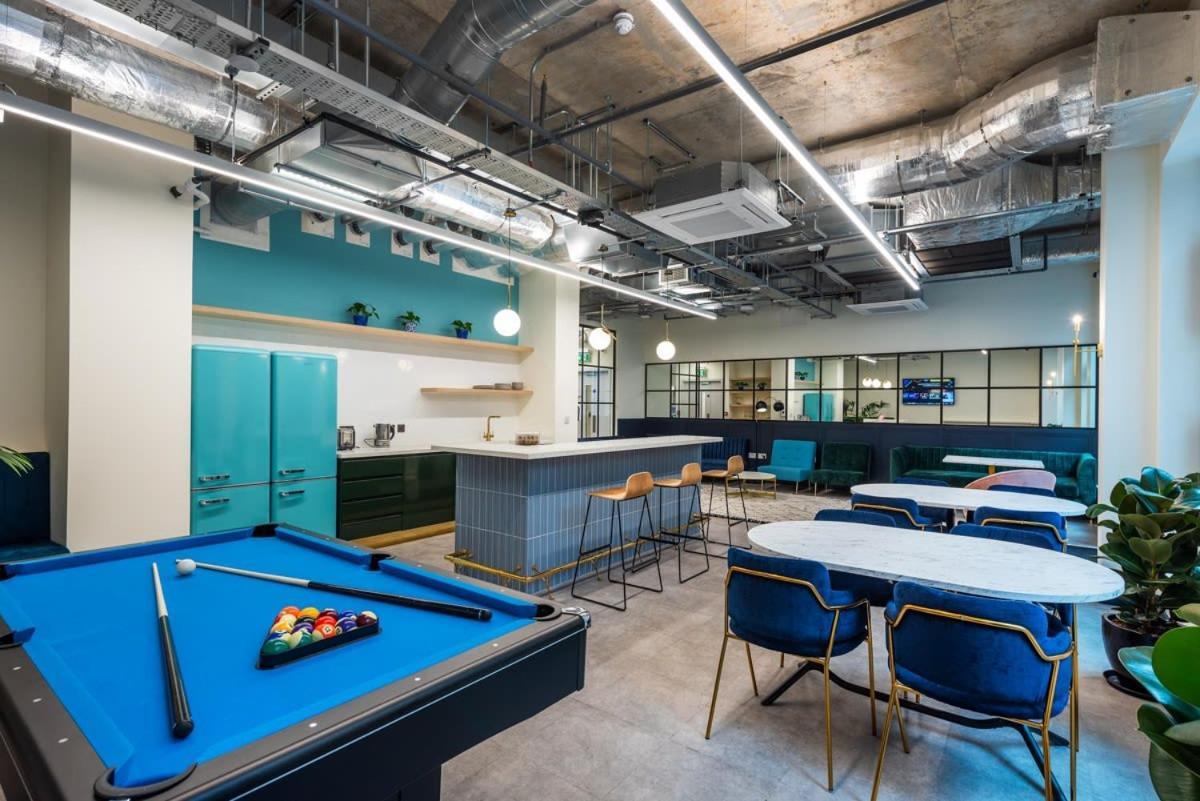 Appartamento For Students Only Private Bedrooms With Shared Kitchen At Great Court In Londra